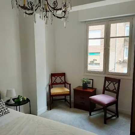 New! Beautiful City Apartment *